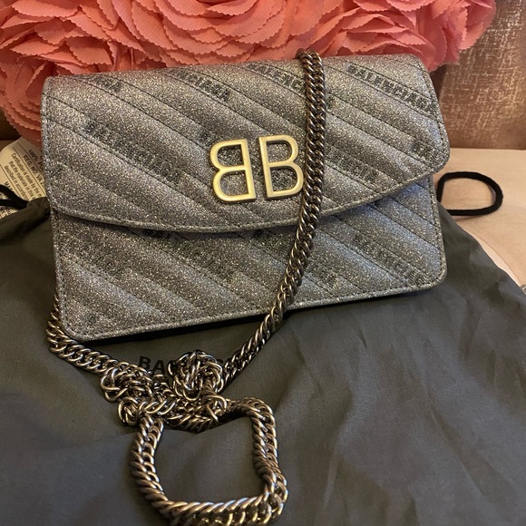 Balenciaga crossbody - Picture 1 of 7